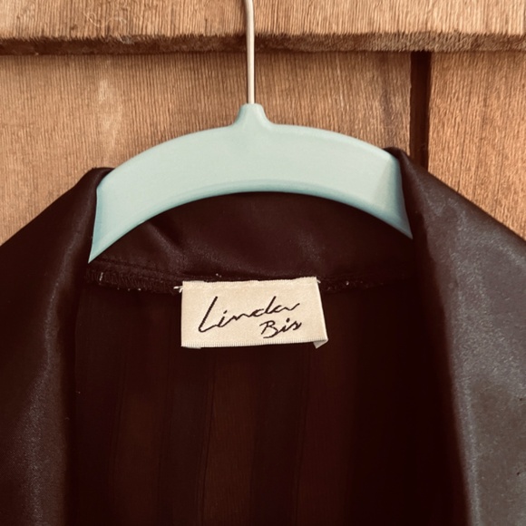 Linda Bis Montreal Rare Vintage 90s Black Night Robe Striped Silky Satin Collar - Picture 4 of 13